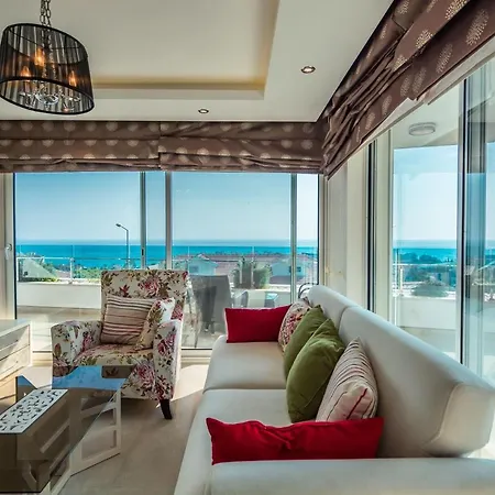 Apartmán Pleasant With Shared Pools And Fantastic Sea View Near Beach In Alanya